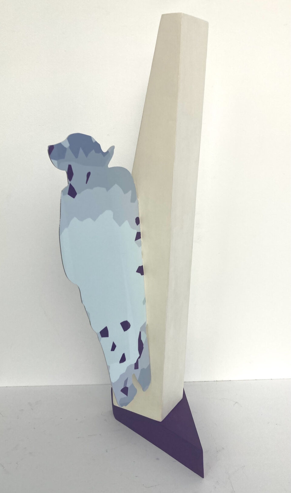 Arlequin, sculpture en bois, impression sur aluminium Dibond et peinture acrylique, ©Jaja ADAGP, Paris